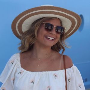 Meet your Posher, Erin